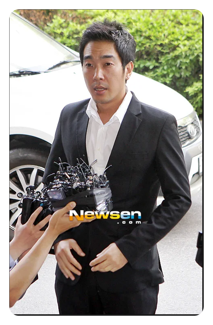 미성년자 성폭행 성범죄 <b>고영욱 유튜브</b> 채널 <b>폐쇄</b>에 억울함 토로