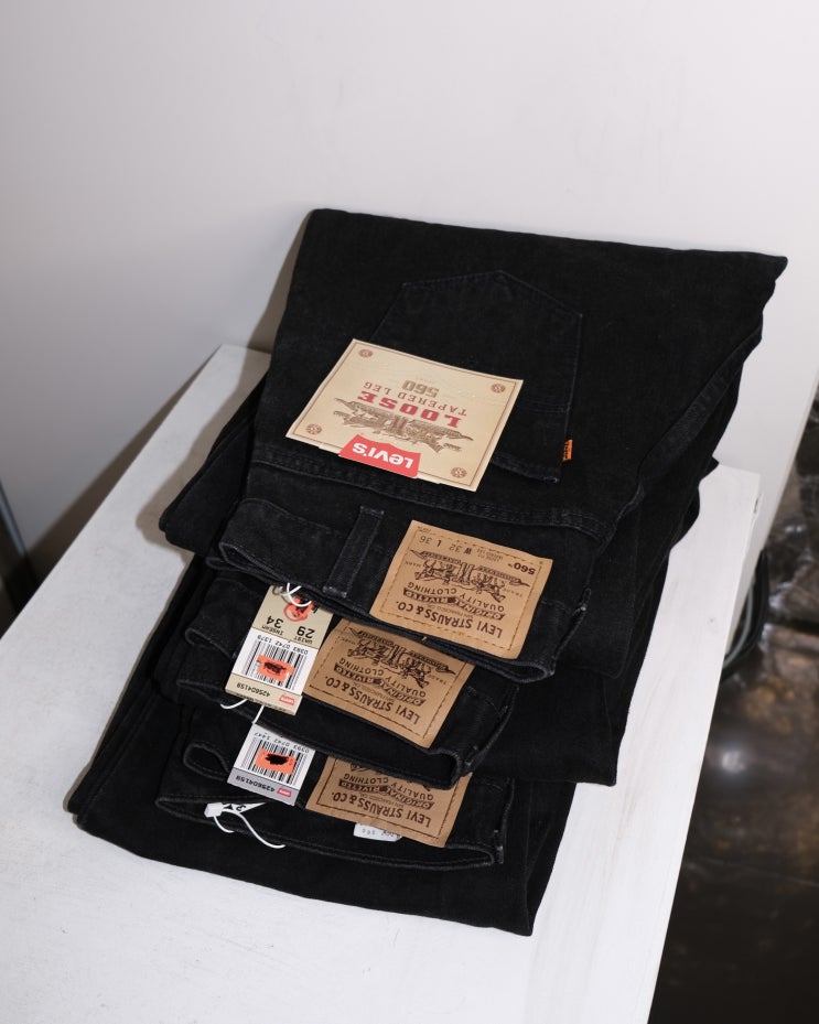 levis 560 deadstock drops