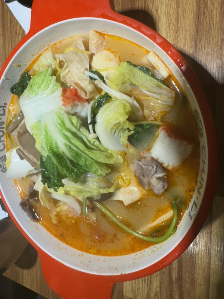  춘리마라탕 명동본점 – 깔끔한 맛과 신선한 재료로 즐기는 마라탕 