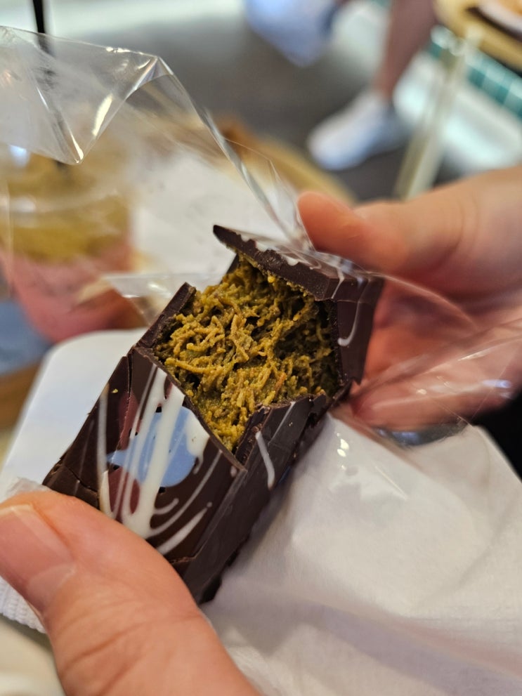  송파 잠실 디저트 맛집ㅣ키쿠ㅣ 두바이 초콜릿 먹어본 내돈내산 후기