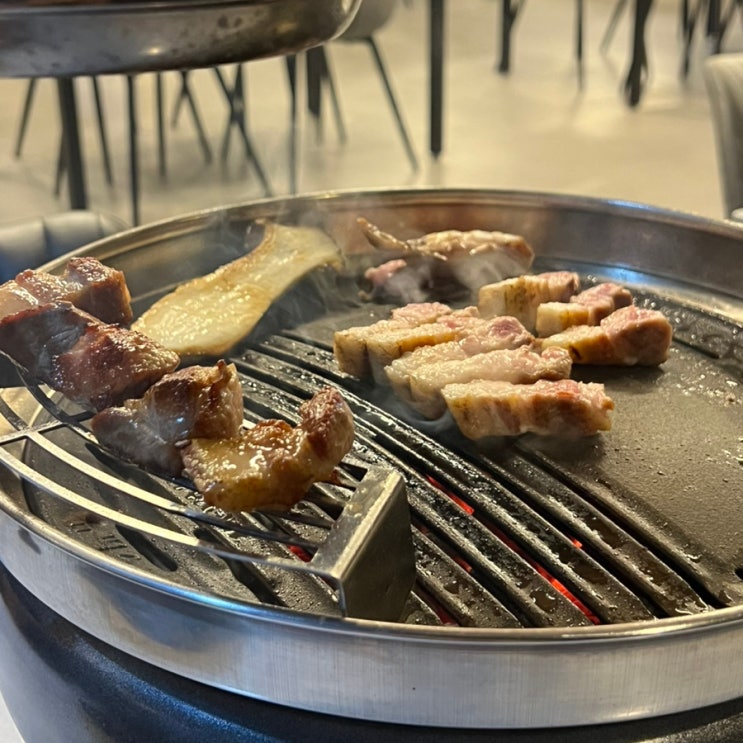  수원 인계동 고기집 기돈 목살 맛집