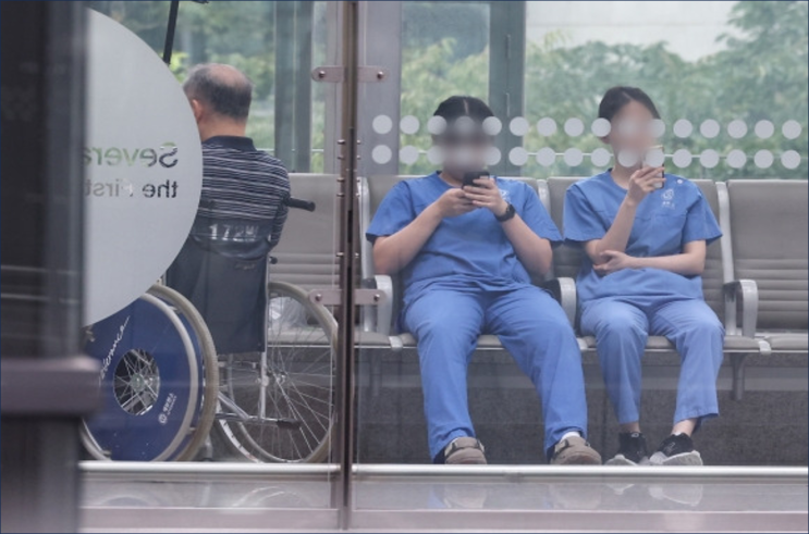 <b>아주대병원 응급실 전문의</b> 집단 사표