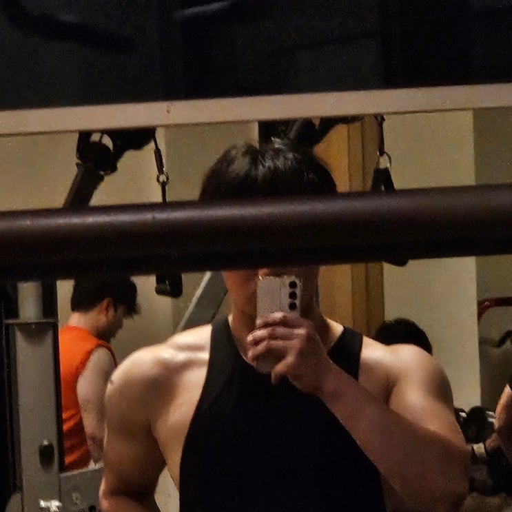 머슬핏 어깨운동 240822 코코넛 어깨 만들기 머슬핏 어깨운동 240822 코코넛 어깨 만들기