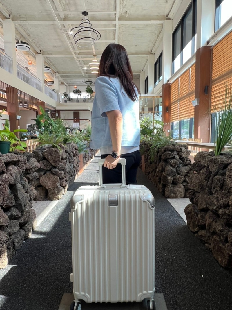 여행용 24인치 캐리어 폴리카보네이트 페리플 평생AS가능 가볍고 튼튼한 여행가방 : 네이버 블로그