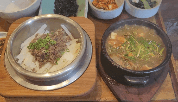  한번 맛보면 중독되는 [마약된장찌게 소고기 제주무 솥밥정식]이 특별한 맛집, 도마 중림동점