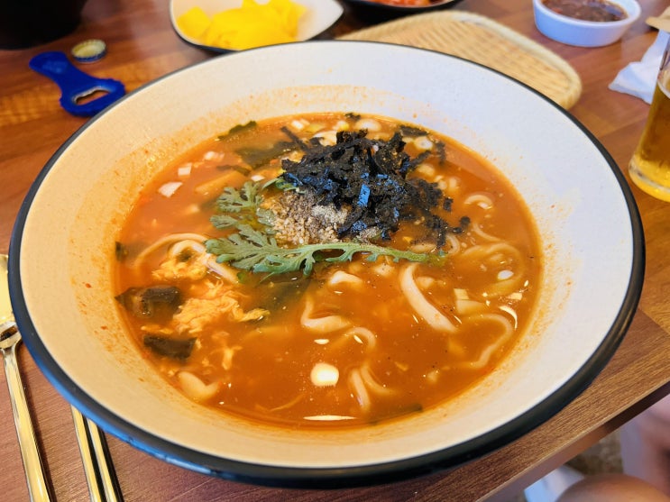  속초해변 해장추천메뉴 장칼국수맛집 황태장칼국수 엄마손장칼국수