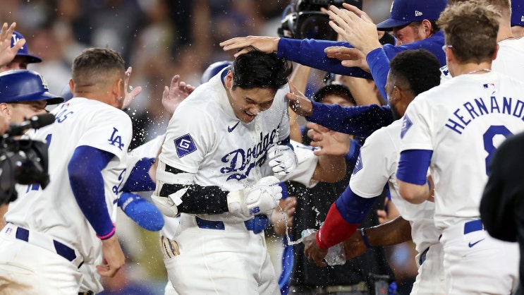 [MLB 2024] 역대 최소 경기 <b>40홈런</b>-<b>40</b>도루 <b>달성</b>, <b>오타니</b>가... 