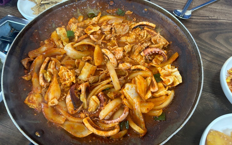  용인 기흥 오삼 볶음 순두부찌개 맛집 - 장원 내돈내산