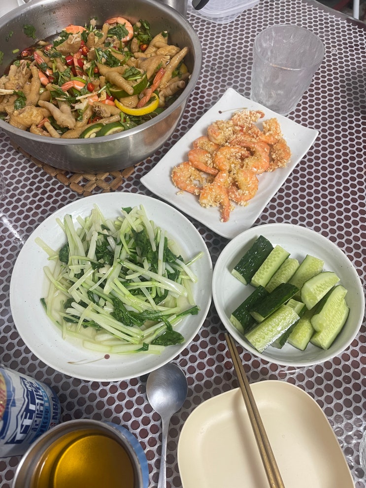  오이를 설탕을 뿌려 먹는다고 ?? 오늘의 안주