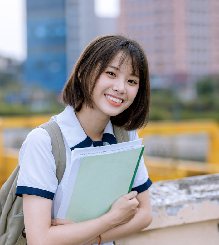  치아가 가지런하면 상대적인 자존감도 높습니다 - 청소년기 치아교정의 효과
