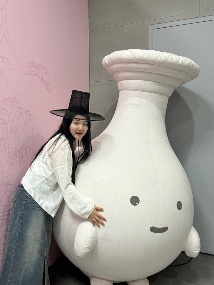  광주 실내전시데이트 아이와 나들이 도자기포토존 <국립광주박물관>