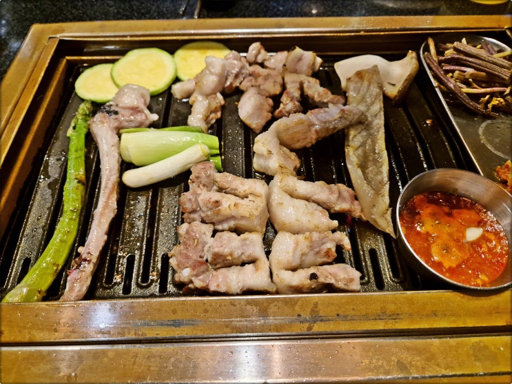 사상역고기집추천 제주옥탑 부산사상맛집 흑돼지 본생갈비 먹방 사상역고기집추천 제주옥탑 부산사상맛집 흑돼지 본생갈비 먹방