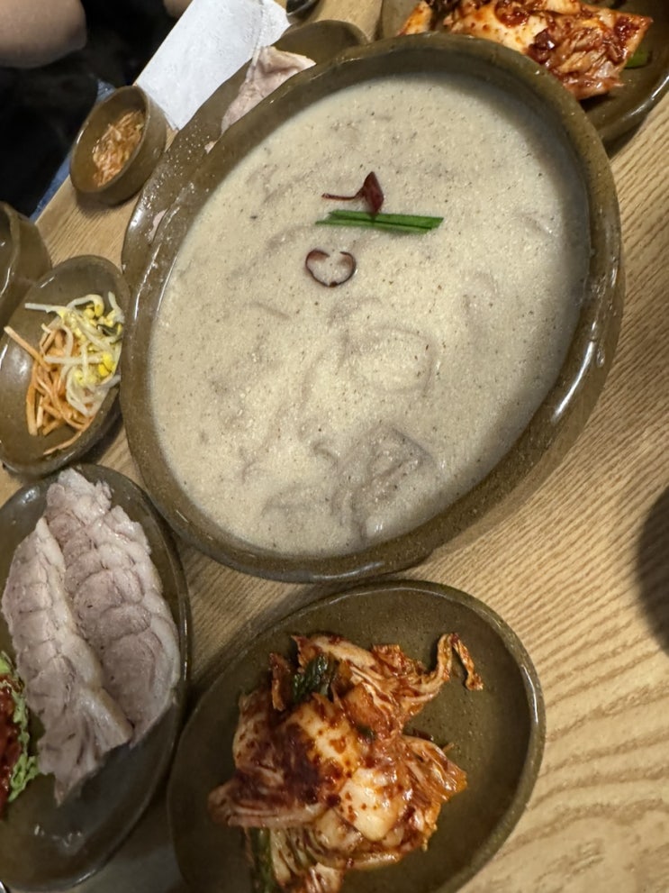  엘림들깨수제비칼국수 