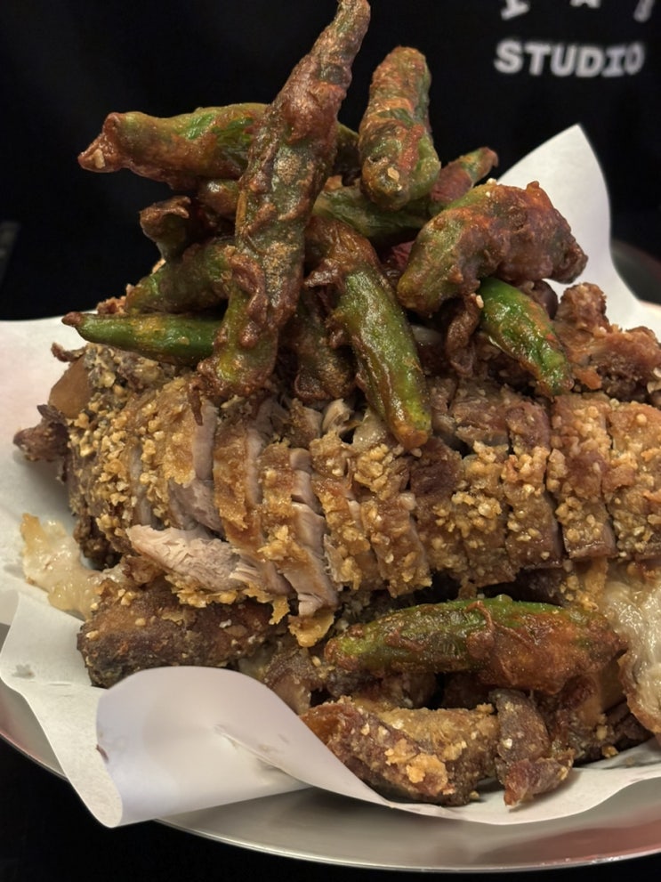  연남 맛집 이색 음식 추천 튀김족발 맛집, 그믐족발 연남점