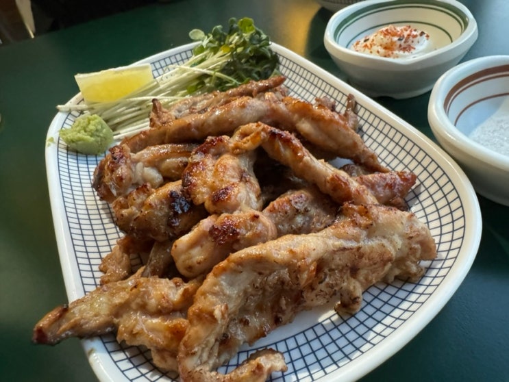  모토카레시에서 즐기는 숙대맛집 일본식 감성 