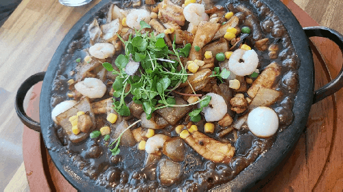  부산 송도해수욕장 맛집 아이들도 좋아하는 경마장 돌짜장