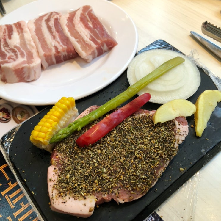  송도동 맛집 명륜진사갈비 신메뉴 후려페퍼스테이크 고기테마파크