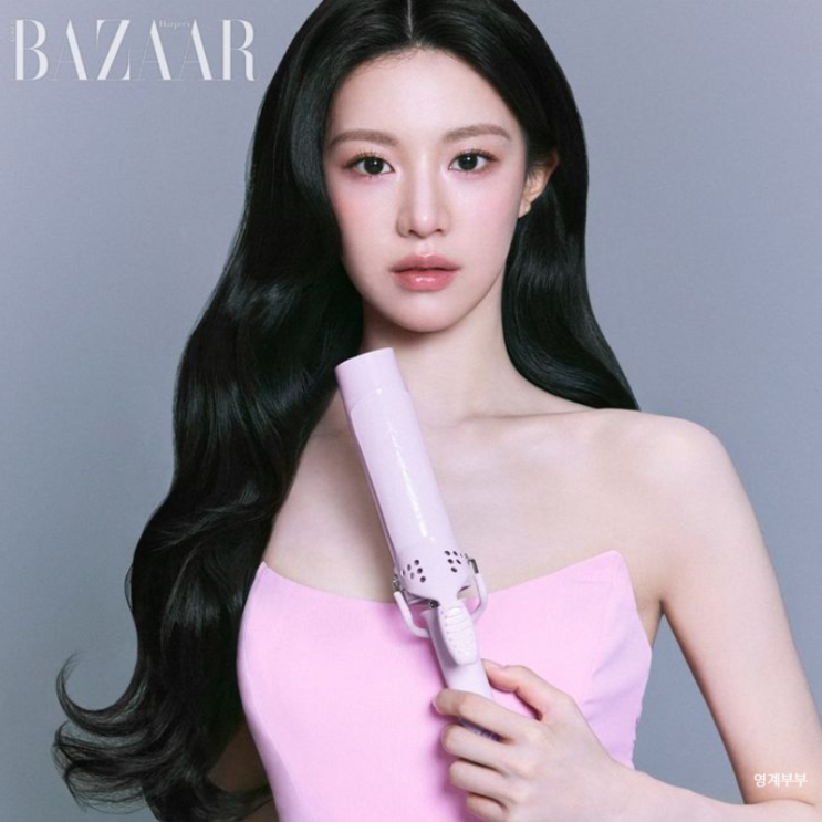  고윤정 고혹적인 10만원대 핑크 드레스 바자 화보 코디 어떤거?