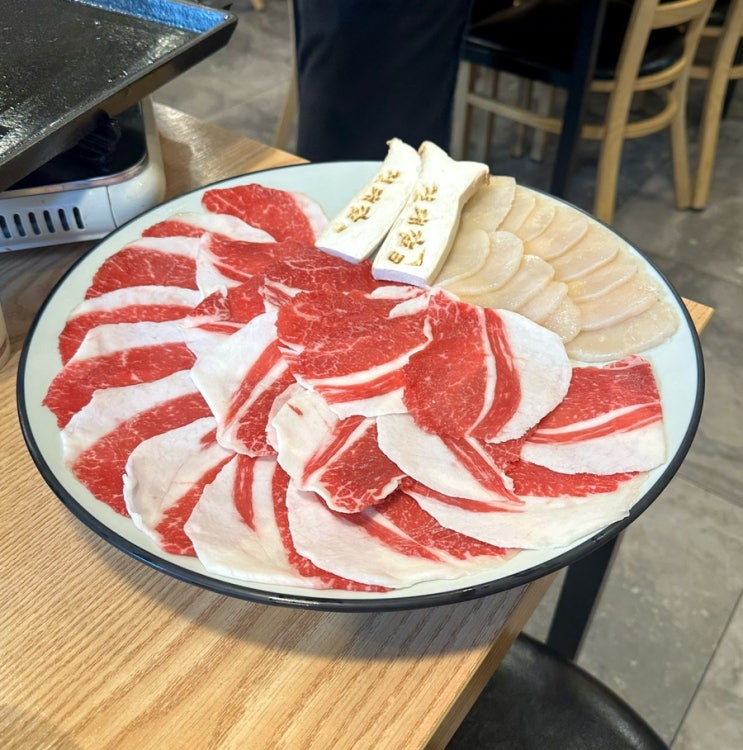 살살녹는 한우차돌삼합 방이동 소고기 '진대감 방이점' 잠실역 단체 룸식당! 잠실 막걸리 예약