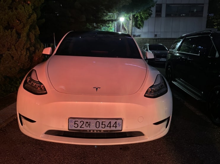  서울 사고대차 렌트카 테슬라 모델Y 화물차 적재물 티구안 파손