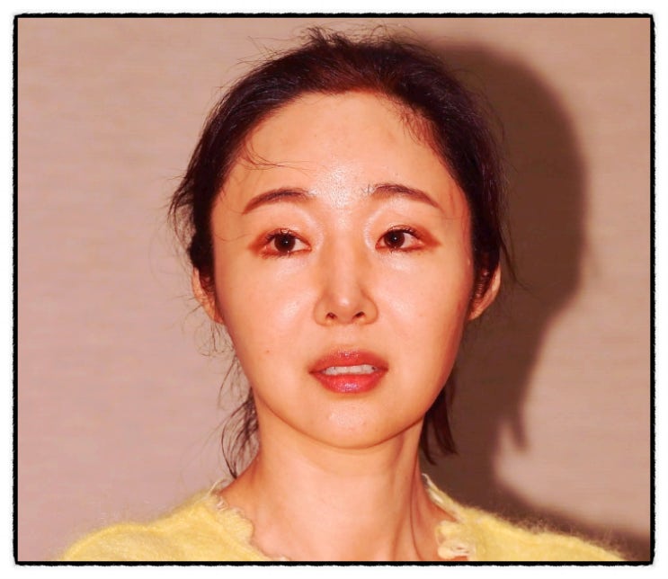 <b>민희진</b> 어도어 대표 사임 결정 뉴<b>진스</b> <b>프로듀싱</b> 유지 보도
