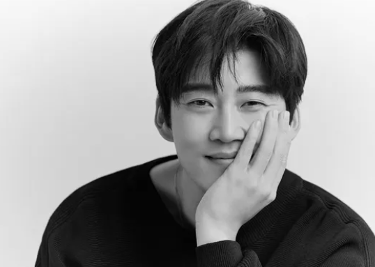 윤계상 필모그래피 아무도없는숲속에서 등장인물