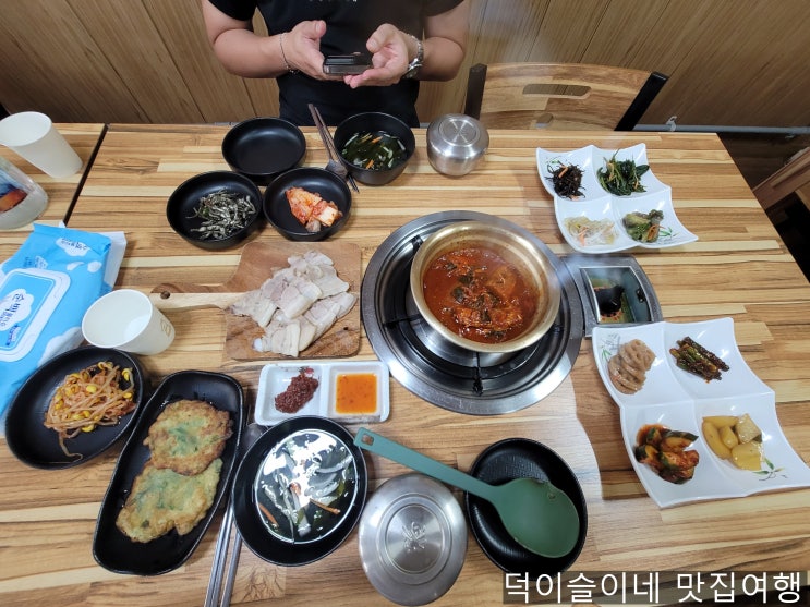 제주도 연동 맛집 돔배고기 갈치조림이 나오는 점심 백반 수목원집밥 방문 솔직후기 제주도 연동 맛집 돔배고기 갈치조림이 나오는 점심 백반 수목원집밥 방문 솔직후기