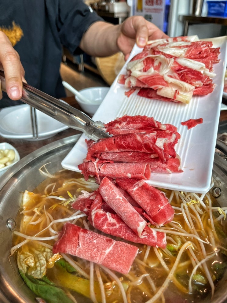 양재역 맛집 샤브샤브 월남쌈 구이 무한리필 가성비맛집 퀸즈가든 양재점