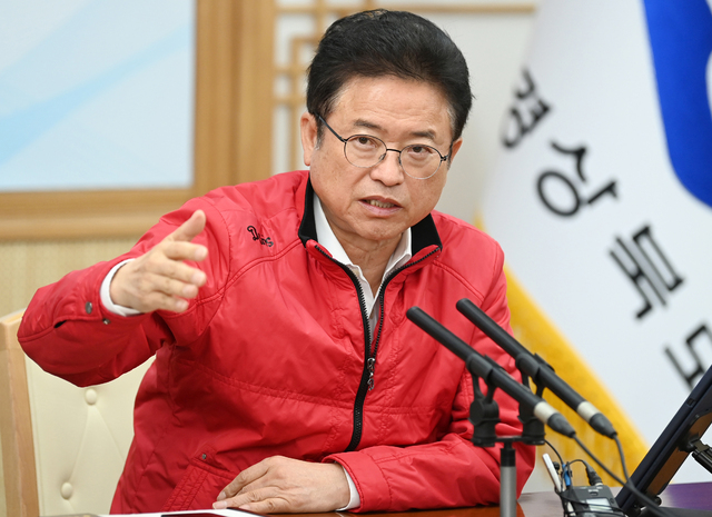 <b>이철우</b> 경북도지사, “대구·경북 <b>행정통합</b> 계속 진행돼야”
