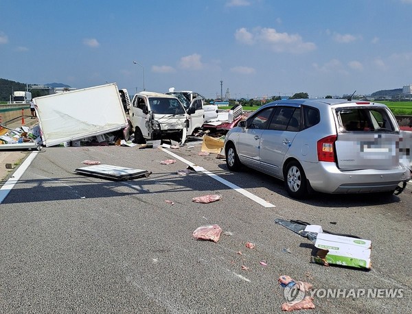"치료기간 6주미만 중대법규위반사고, 사고처리특약 보상 불가" "치료기간 6주미만 중대법규위반사고, 사고처리특약 보상 불가"