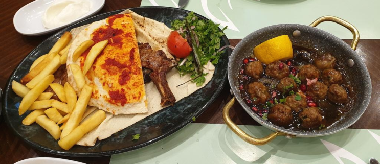  레바논 양갈비 요리 전문점 알 할랍(Al HALLAB) / 두바이 / 2020.1