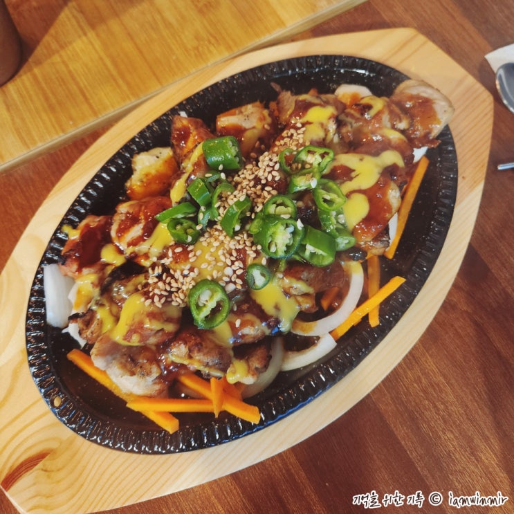 신당동 실내포차 직화닭꼬치 닭치고포차 신당동 실내포차 직화닭꼬치 닭치고포차