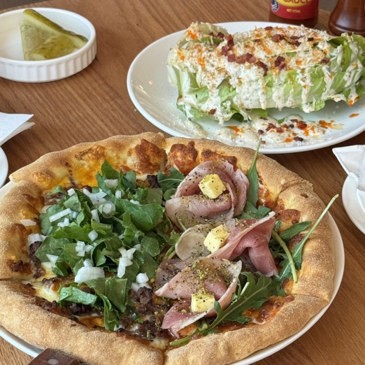  부산 전포 데이트 맛집 피클스 잠봉뵈르피자 추천