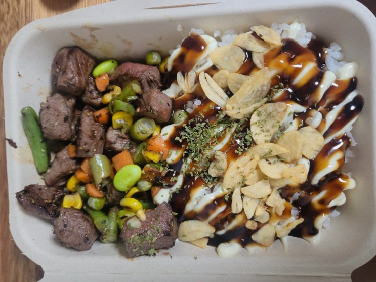  태릉입구 보이면 무조건 사먹어야하는 스테이크덮밥 푸드트럭 수비드하우스 맛집 내돈내산