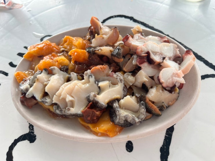  제주도 중문 낭만 넘치는 오션뷰 해산물 모듬 맛집: 색달 해녀의 집