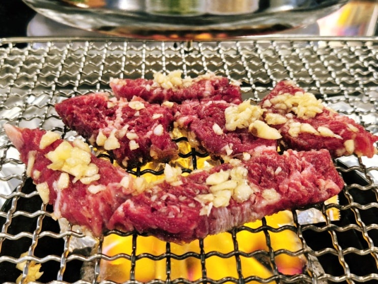  남양주 평내호평역 맛집 영삼이네 우정소갈비 호평점 양념소갈비 육회