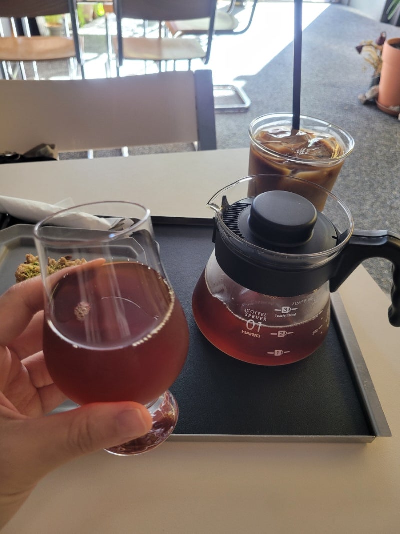 리플렉트커피 로스팅랩 ] 양재역 카페 두바이초콜릿 크럼블, 양재 디저트 맛집 후기 : 네이버 블로그