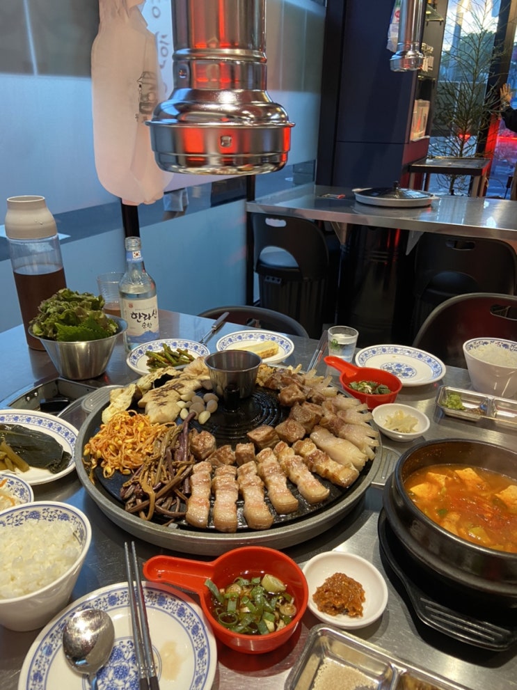  제주도 흑돼지 오겹살 맛집, 함덕 해수욕장 왕표고기