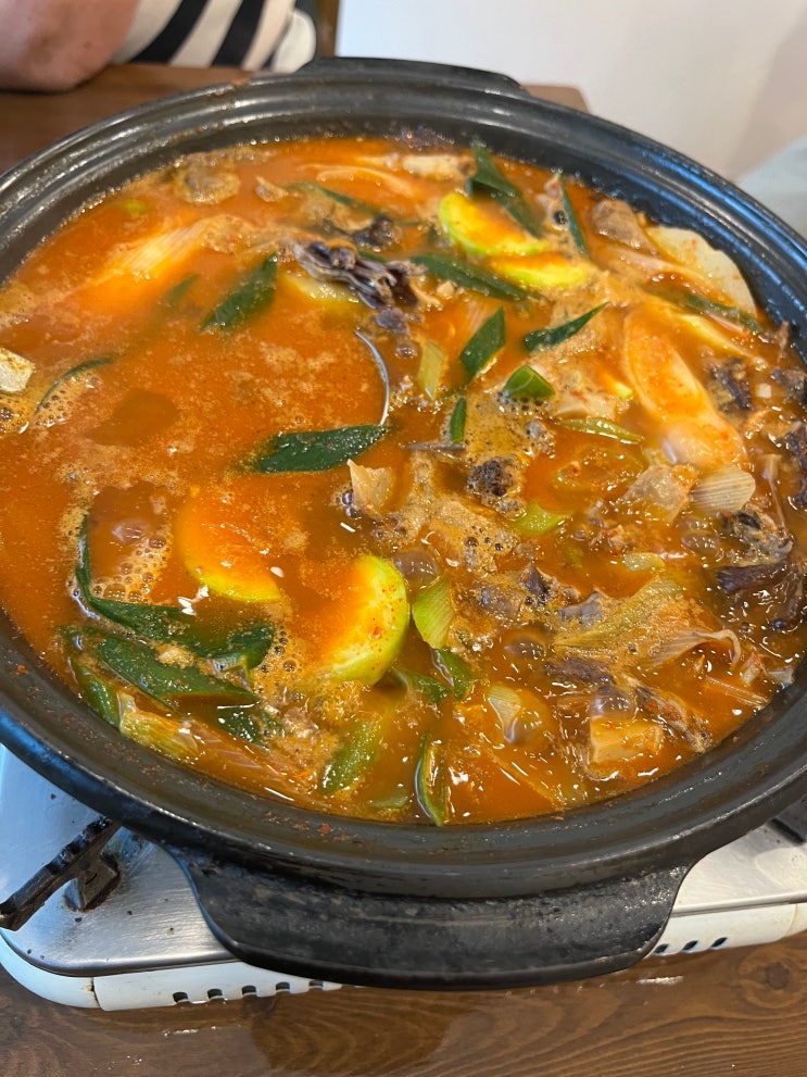  한정식이지만 버섯찌개가 대표메뉴, 이가(자연산 버섯찌개)