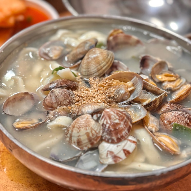  태안 서부시장 맛집, 시원한 바지락 손칼국수 착한가격업소 파전칼국수(+재방문)