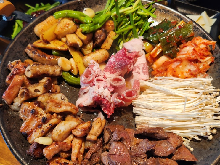  전주 서신동 곱창 맛집 [꽉찬소곱창 전주서신점] 곱창 대창 막창 염통 푸짐하고 맛있게 구워주는 고기집 추천