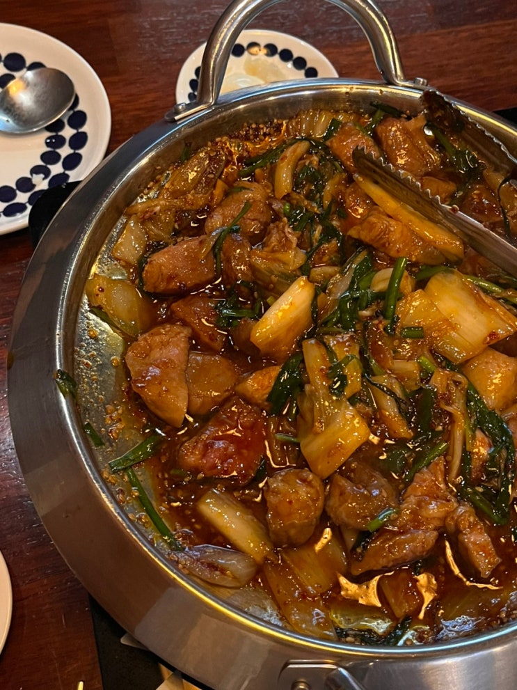  돼지김치구이가 맛있는 안쪽집, 부산 남포동맛집