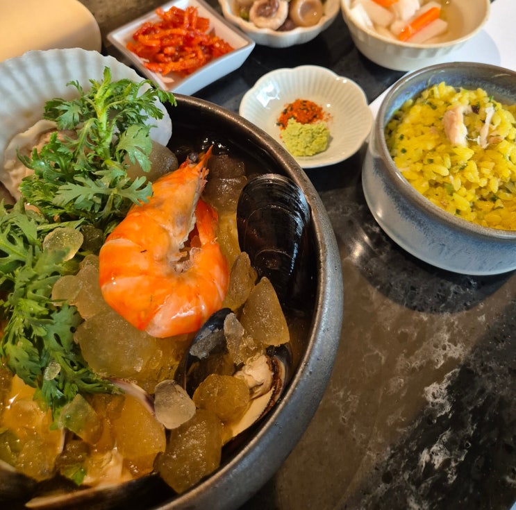  [여의도 샛강역 맛집] 도미솥밥과 라멘이 맛있는 '마코토' | 소개팅, 데이트 장소 추천
