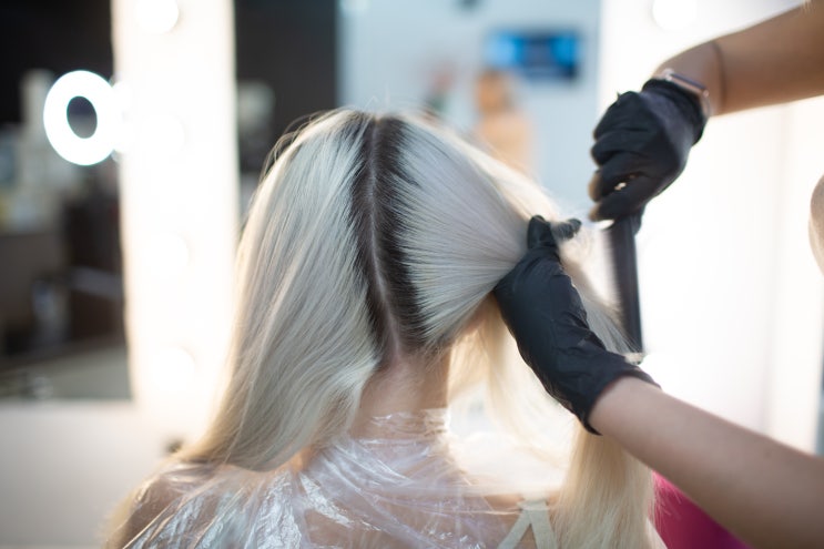  동탄 염색 추천 뿌리염색 언제 해야 할까? 알맞은 주기와 관리 팁