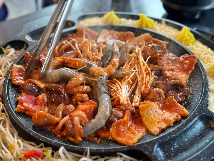  홀딱 반한 천호 쭈꾸미 맛집 쭉삼이 탱글하고 쫄깃한 쭈꾸미 삼겹살