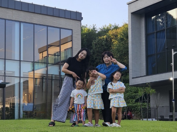  여주카페 책 읽고 잔디에서 뛰어 놀 수 있는 무이숲