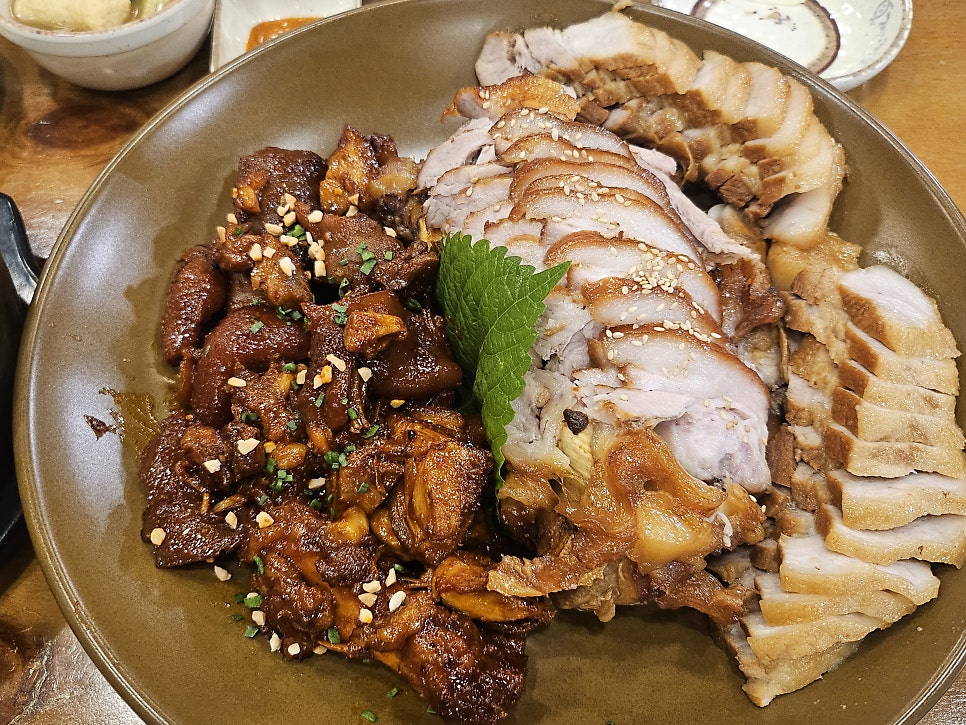 가장맛있는족발 계룡엄사점 사진 2