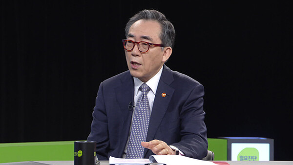 <b>조태열</b> 장관, “한국-중국 정상회담 논의 중...<b>트럼프</b> 집권해도... 