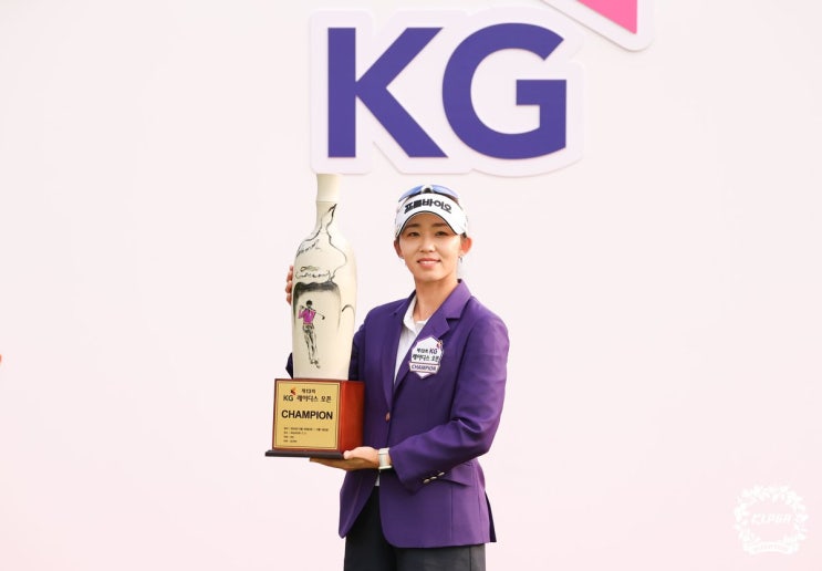 <b>배소현</b>, 연장 승부 끝에 KG... 오픈 우승...다승 공동 <b>선두</b>에