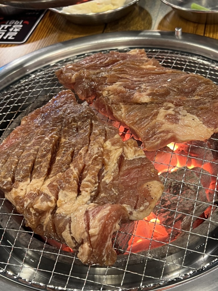  동암역 맛집 갈비창고 1981 메뉴 주차장